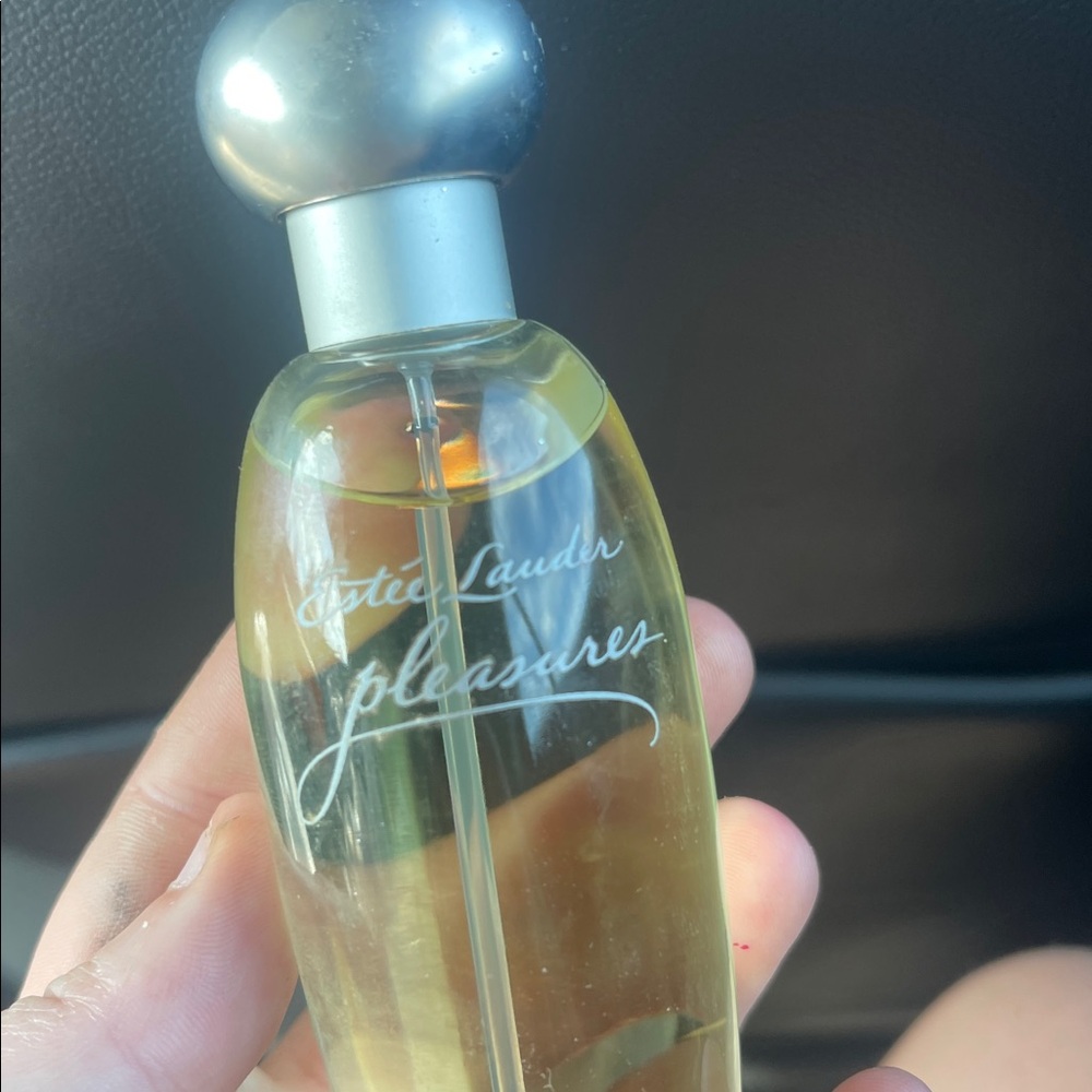 Vintage Estee Lauder Pleasures 1.7FL Oz 50mL Eau de Parfum Spray - Made in USA - Picture 2 of 5